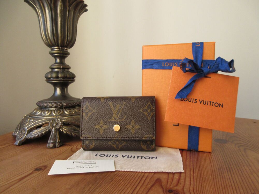 Louis Vuitton Micro Wallet in Monogram Noir