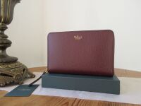 Mulberry Medium Zip Around Wallet in Oxblood Cross Grain Leather - New