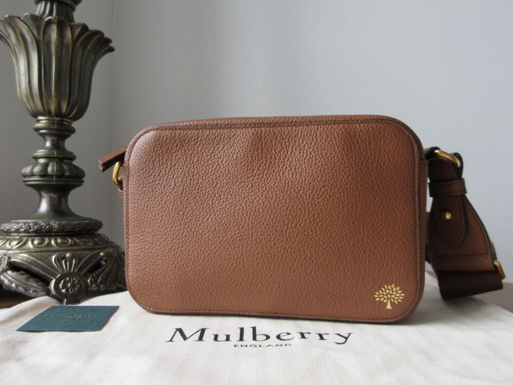 Mulberry Alder Camera Bag in Oak Classic Grain with Golden Brass Hardware