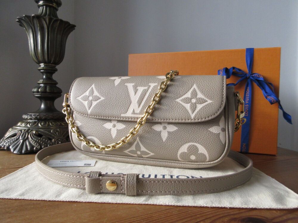 Louis Vuitton Ivy Wallet on Chain in Bicolor Tourterelle Grey & Cr&egrave;me Empreinte - As New*