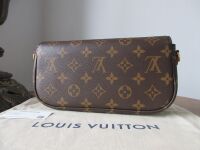 Louis Vuitton Ivy Wallet on Chain in Monogram & Calfskin