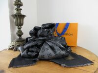 Louis Vuitton Monogram Shine Ch&Atilde;&cent;le Shawl in Black