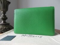 Mulberry Medium Darley in Grass Green Small Classic Grain Leather
