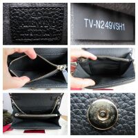 Valentino Garavani Rockstud Small Chain Shoulder Bag in Black Grained Calfs