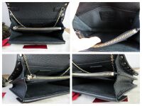 Valentino Garavani Rockstud Small Chain Shoulder Bag in Black Grained Calfs