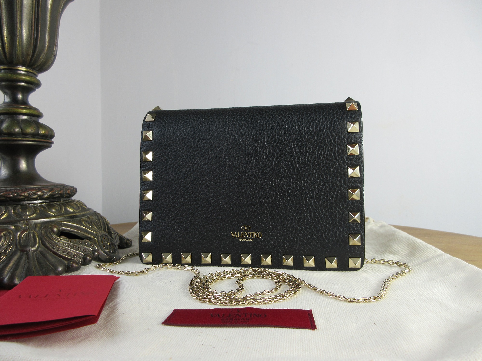 Valentino Garavani Rockstud Small Chain Shoulder Bag in Black Grained Calfskin1.JPG