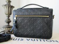 Louis Vuitton Pochette M&Atilde;&copy;tis in Empreinte Noir