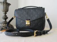 Louis Vuitton Pochette M&Atilde;&copy;tis in Empreinte Noir