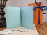 Louis Vuitton Ltd Ed Xmas 2025 Animation Passport Holder