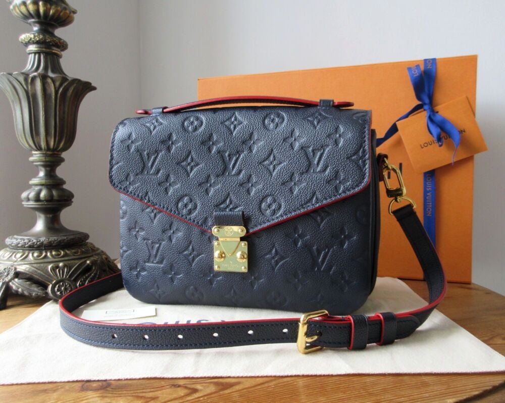 Louis Vuitton Pochette M&eacute;tis in Marine Rouge Empreinte