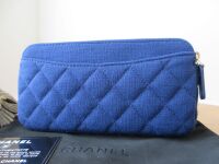 Chanel VIP Bicolore Twin Zipped Pochette Clutch with Chain in Royal Blue Qu