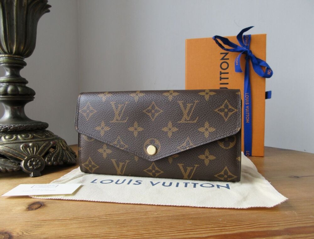 Louis Vuitton Sarah Wallet in Monogram Rose Ballerine