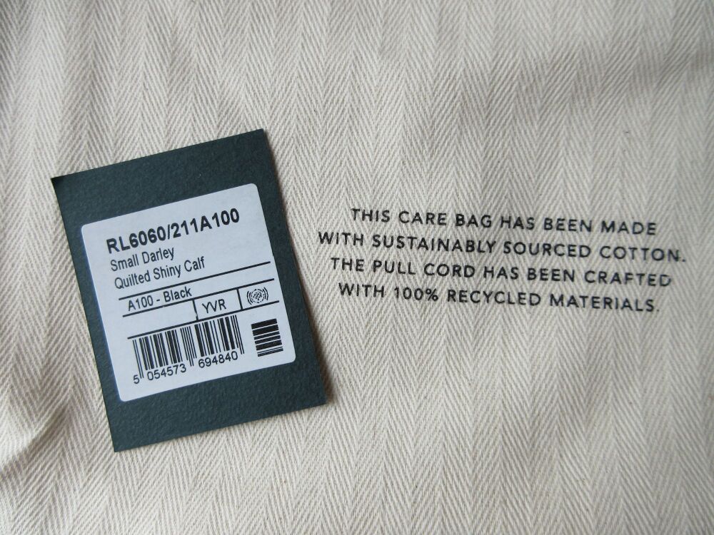 Mulberry Quilted Small Darley Shoulder Clutch in Black Shiny Calf Leather