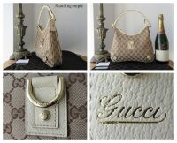 Gucci Vintage Abbey D Ring Small Zipped Hobo in Ivory Beige GG Canvas
