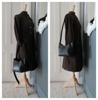 Max Mara Small Bucket Bag in Black Calfskin