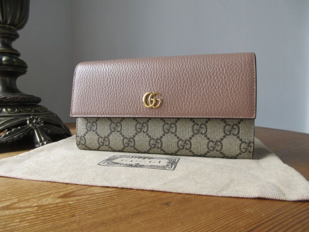 Gucci Petit Marmont Bicolore Continental Flap Wallet in GG Supreme & Nude Beige Calfskin