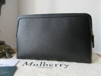 Mulberry Medium Zip Around Cosmetic Pouch in Black Small Classic Grain Leat