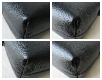 Mulberry Medium Zip Around Cosmetic Pouch in Black Small Classic Grain Leat