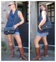 Chanel Timeless Classic 2.55 Large (Jumbo) Double Flap Bag in Black Caviar
