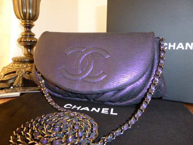 Chanel Half Moon Wallet on Chain in Bleu Clair Caviar Leather - As New