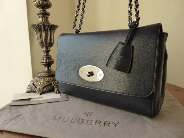 Mulberry Lily Medium in Red Shiny Goat Leather - As New*