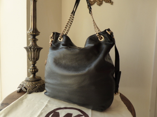 Michael Kors Hamilton Hobo in Luggage (Oak)