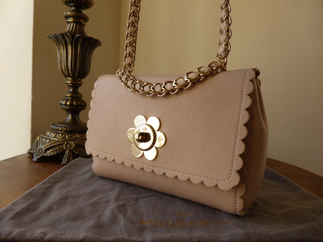 Mulberry Cecily Flower in Light Berry Cream Classic Calf Leather - SOLD
