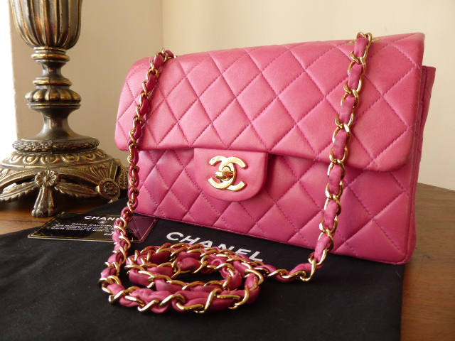 New Rare 22B CHANEL Fuchsia Pink Medium Classic Flap Bag Handbag Gold  Hardware