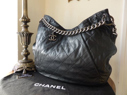 Chanel Coco Pleats Hobo Messenger in Black Calfskin - New*