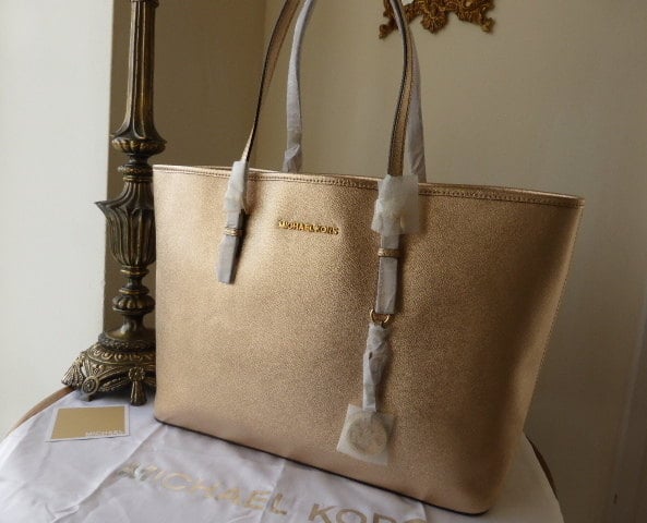 Michael Kors Large Jet Set Multifunction Travel Tote in Pale Gold Saffiano