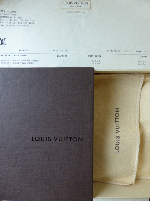 Louis Vuitton Pearly bag charm - SOLD