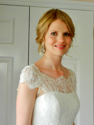 wedding-hair-styled-by-cotswold-bridal-hairstylist-uk-jpwy (9)
