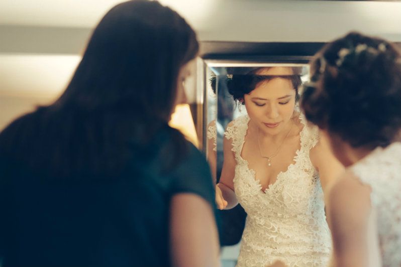 Bridal-hairstyle-by-sheenasweddinghairstyles-costwold-bridal-wedding-hairstylist-uk-Image by James Fear Photography Bridal-hairstyle-by-costwold-bridal-wedding-hairstylist-uk JDY0.4