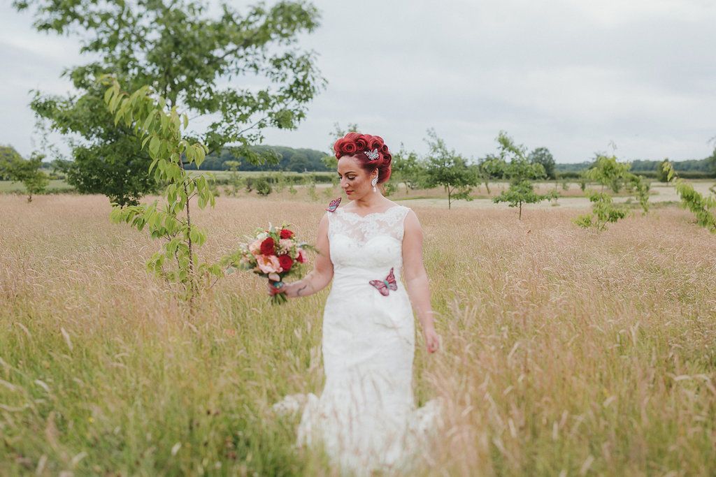 Bridal-wedding-hair-stylist-and-hair accessories-UK