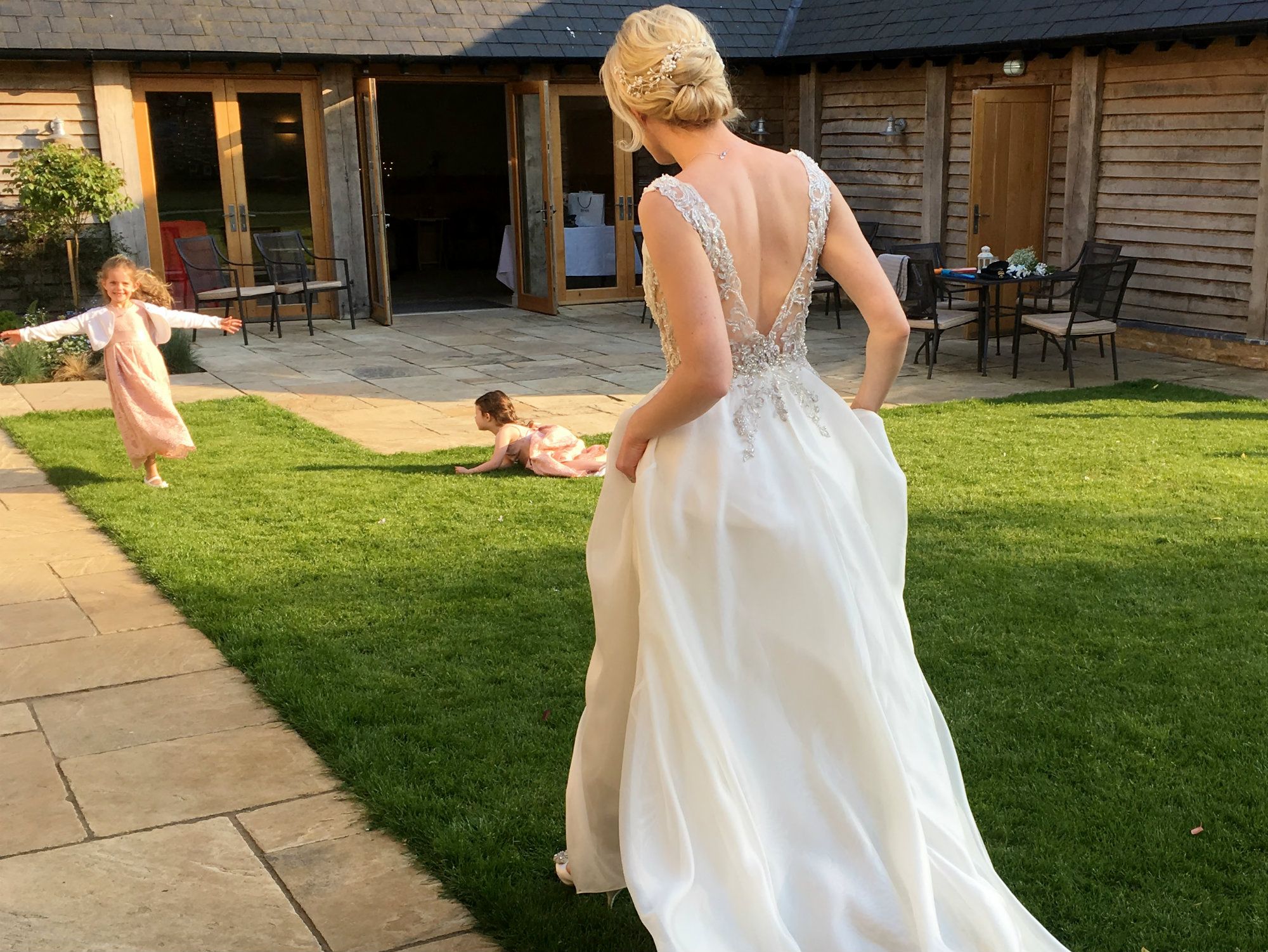 bridal-wedding-hair-accessories-UK