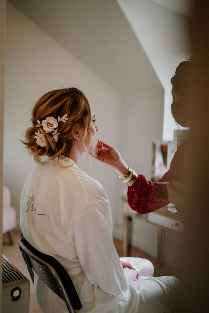 Hair_by_Mobile_Bridal_Wedding_Hairstylist_in_Cheltenham_ Gloucestershire-UK