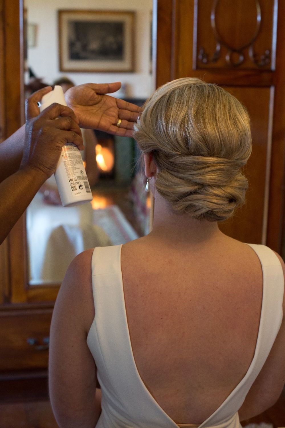 Vintage_Bridal_Hairstyle_By_Bridal_Wedding_Hairstylist_In_Cheltenham_Glouce