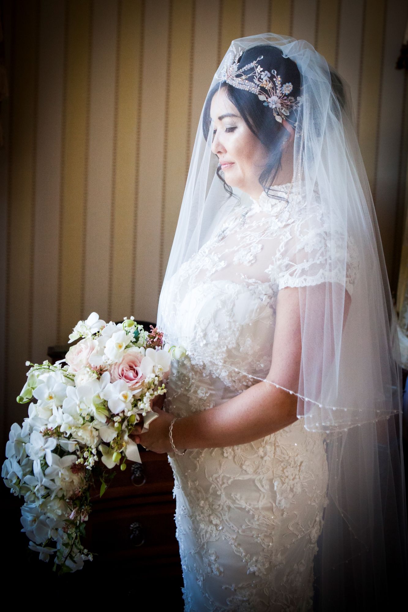 Sheena`s Wedding Hairstyles- Bridal Hair Stylist UK