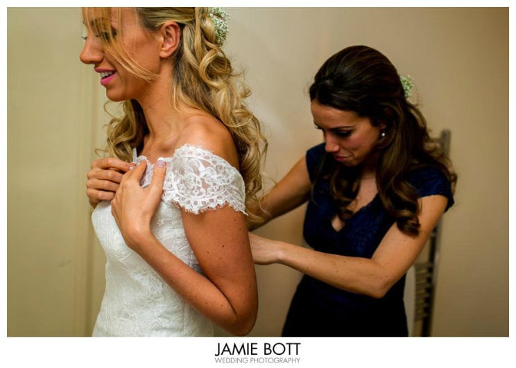 cotswold-wedding-hairstylist-uk-mic (14)