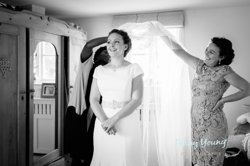 bridal-wedding-hair-stylist-the rectory-crudwell-cotswolds 8.3