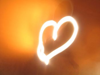 lightpainting-love-1460414-640x480