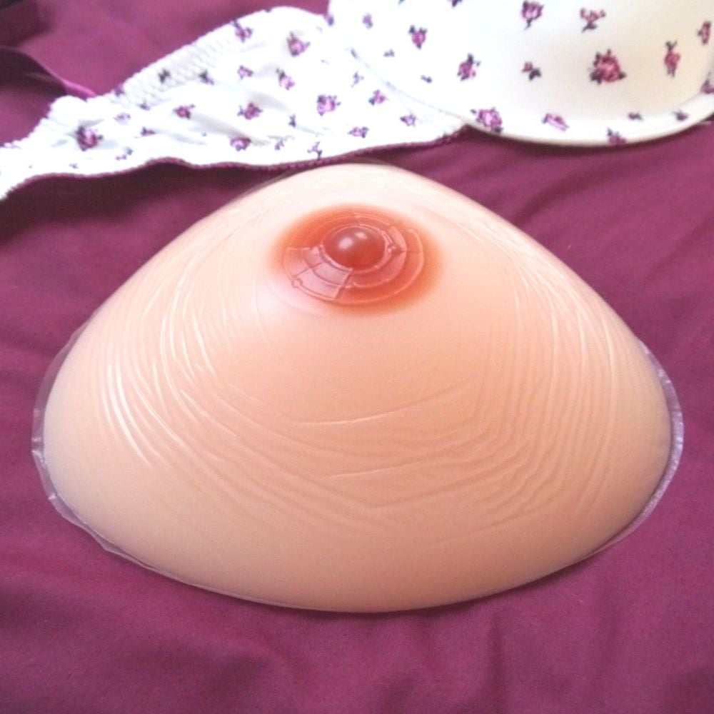   Single Breast Form - Triangle 400g - Standard Thickness Back