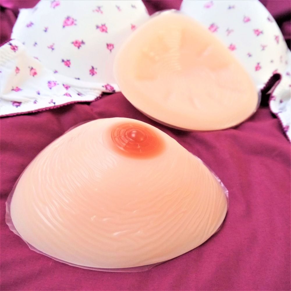  Beautiful Silicone Breast Form Prostheses - Triangle 700g Pair - Standard Thickness Back