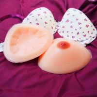  <!-- 003 -->Beautiful Silicone Breast Form Prostheses - Triangle 500g Pair - Standard Thickness Back