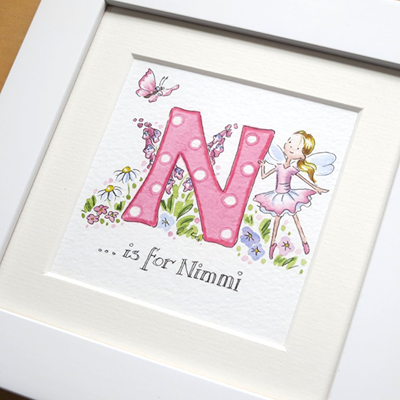 initil girl small.png