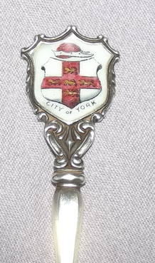 Silver Souvenir Spoon City of York 1913 (3)
