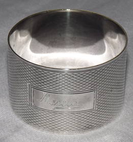 Silver Napkin Ring Birmingham 1944 (3)