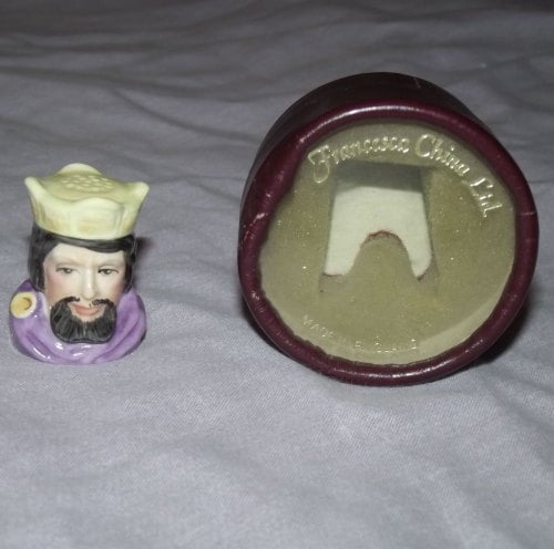 Fancesca Charactor Thimble, Macbeth.