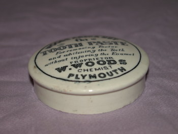 Woods Areca Nut Tooth Paste Victorian Pot Lid (2)