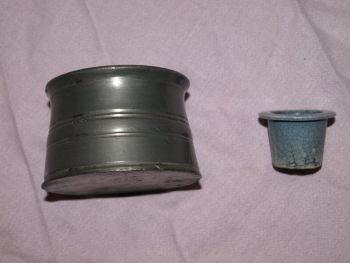 Victorian Pewter Inkwell. (5)